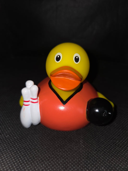 Rubber Duck - Bowling with Pins & Ball